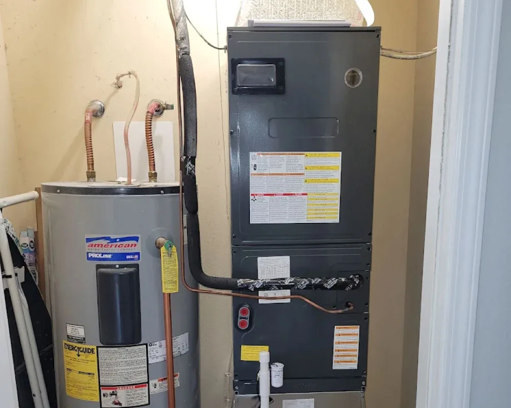 Residential boiler system providing radiant heating for a Branson home