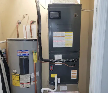 Gas furnace providing efficient home heating