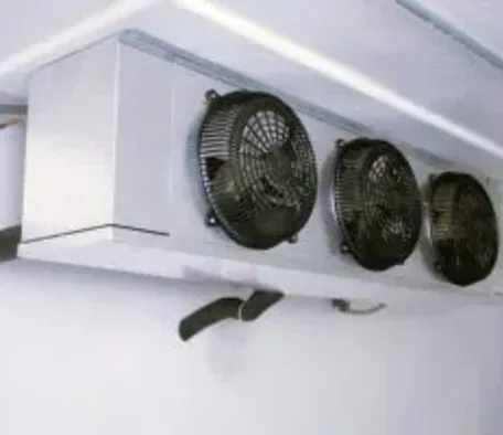 Walk-in cooler evaporator unit for commercial refrigeration